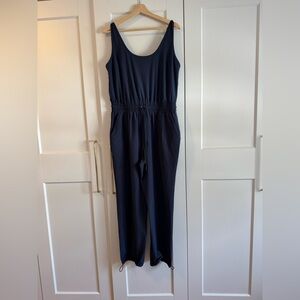 Abercrombie & Fitch Traveler Jumpsuit | Size Large